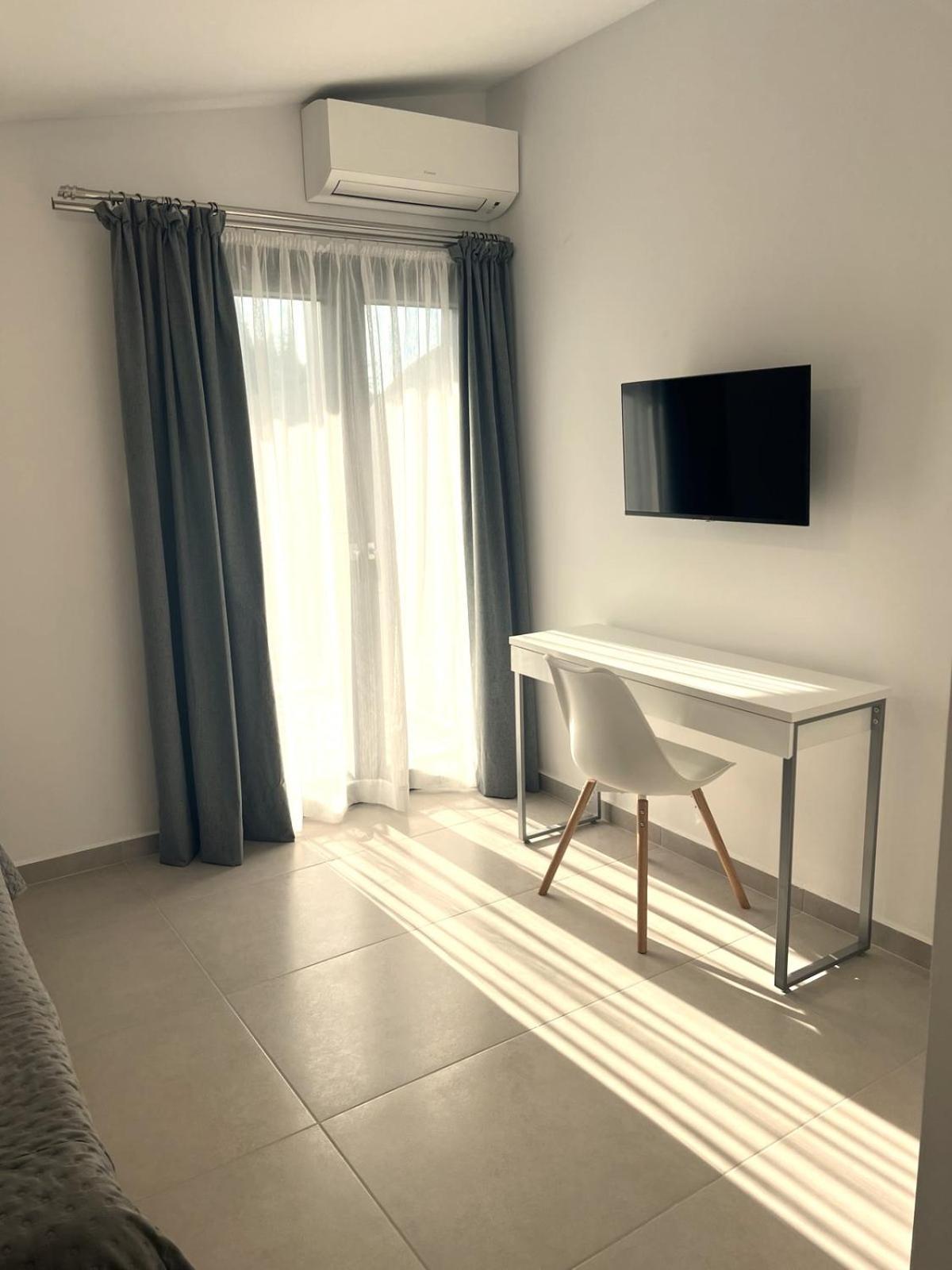 Irini Apartment